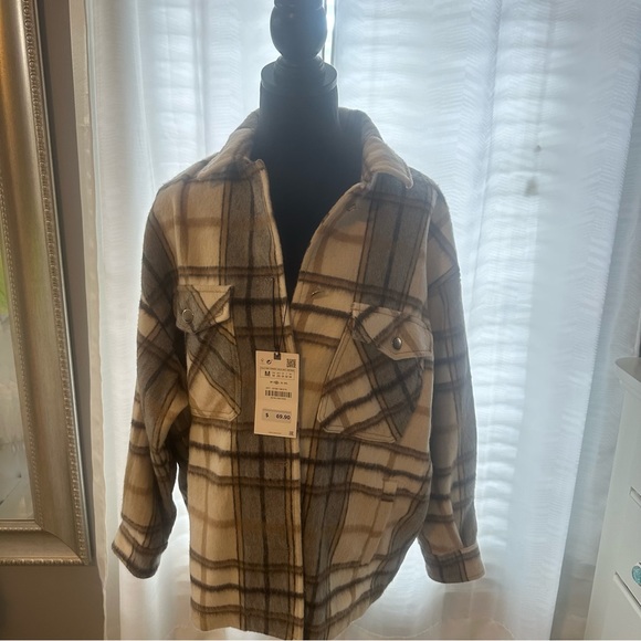 Zara thicker flannel - Picture 1 of 3